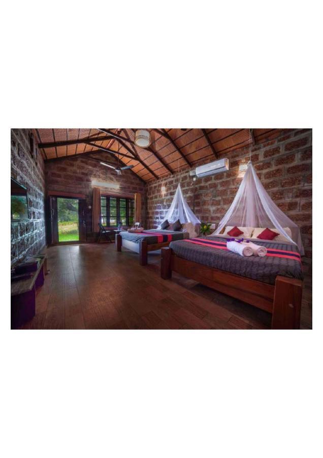 The Horse & Chariot Hotel Мадикери Екстериор снимка