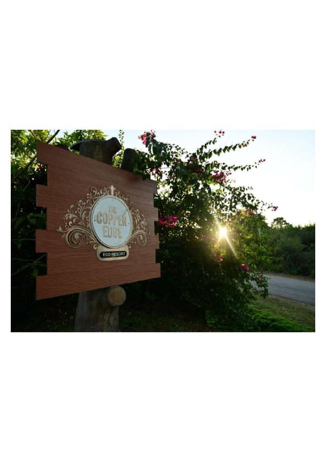 The Horse & Chariot Hotel Мадикери Екстериор снимка